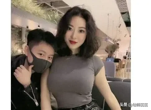 因“刘强东”走红的蒋聘婷，国外住豪宅生活奢