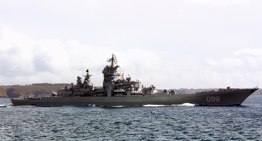 世界最强巡洋舰：核动力，超400枚导弹，一艘可