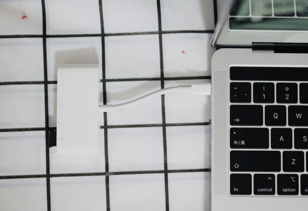 咪鼠智能语音键盘，语音打字、桌面截图、网页导航样样精通