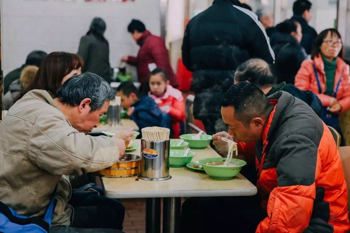 我用100张照片，告诉你武汉人是怎么过早的