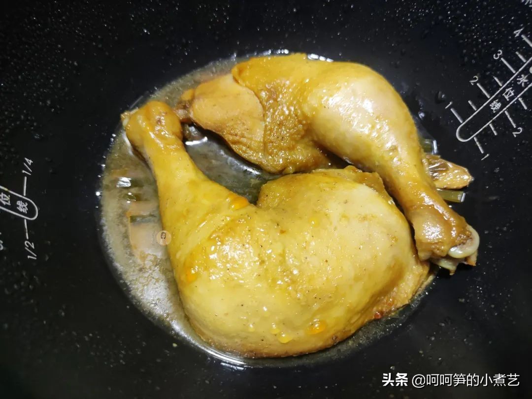 电饭煲盐焗鸡，手残党也能做出香喷喷的鸡腿肉，下饭刚刚好