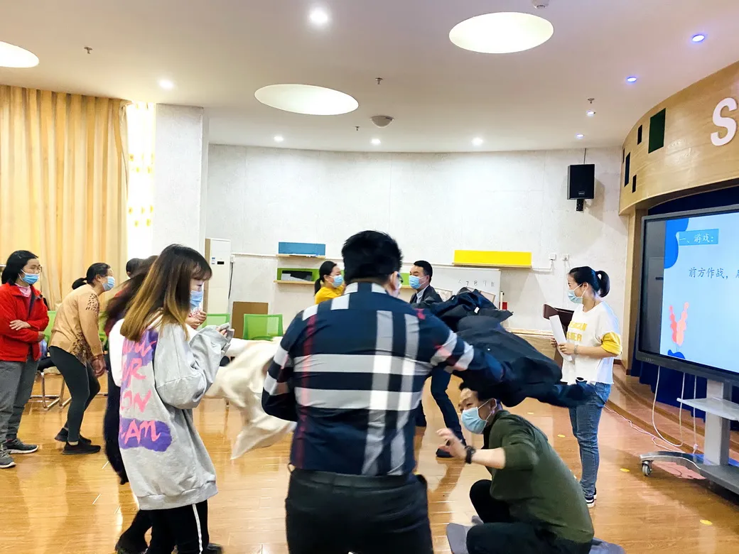 遇见美好,从心出发——天府新区华阳幼儿园南区家长会