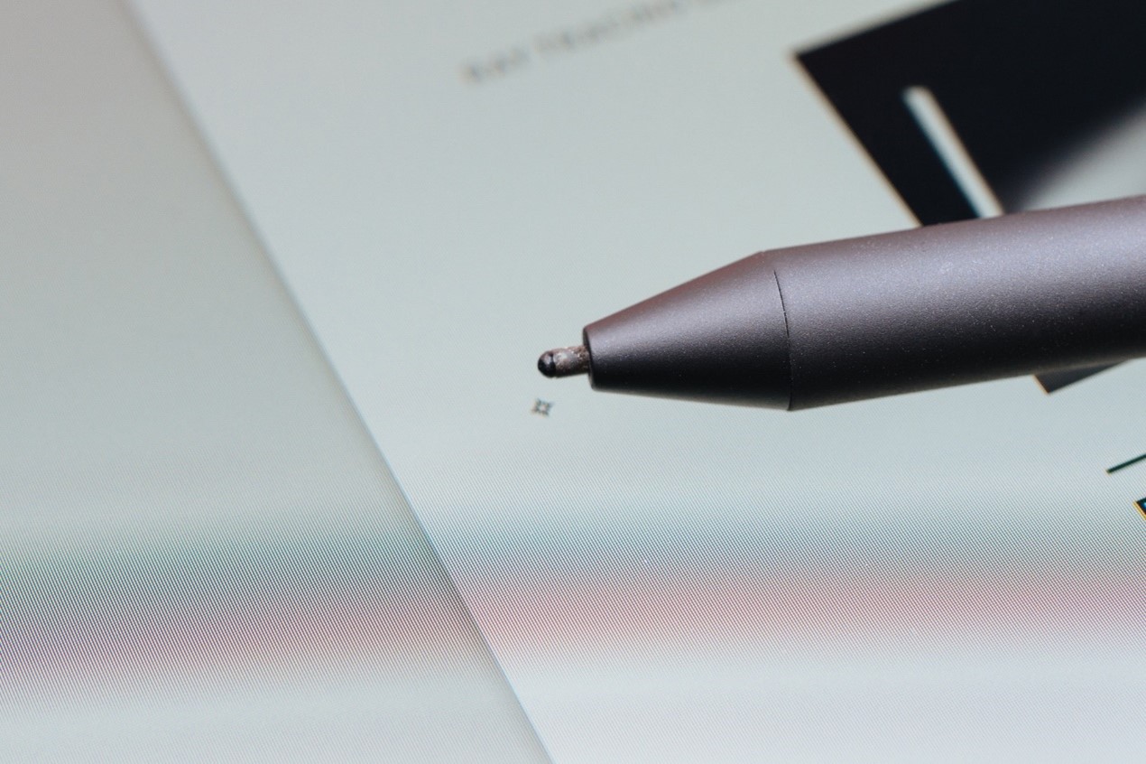 戴尔Latitude 9520二合一笔记本评测：工作原来可以这么爽