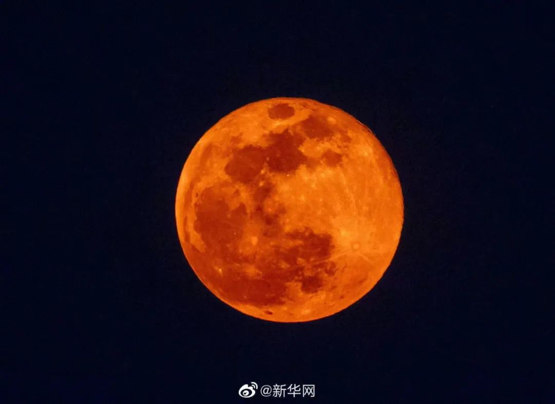 #我们一起拍月亮#【镜头里】第313号：150年一见的超级红月亮(一）-中关村在线摄影论坛
