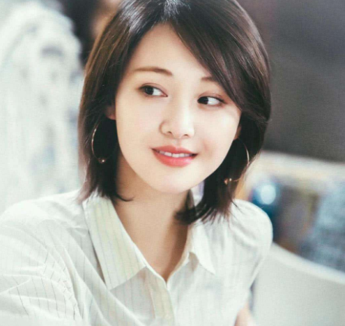 郑爽新视频脸又黄又丑？经纪人怒骂腾讯拉图抹