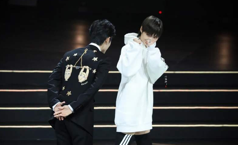 肖战复出参录新综艺，却遭恶意举报和抵制，理