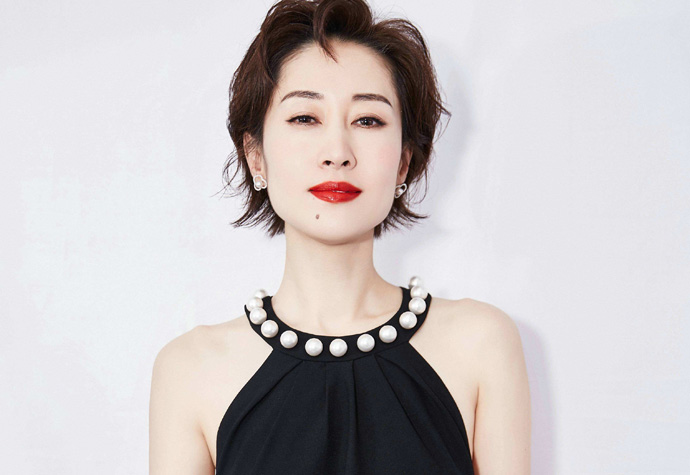 刘敏涛老公是王劲松吗 七年相夫教子却换来婚姻破裂复出后爆红