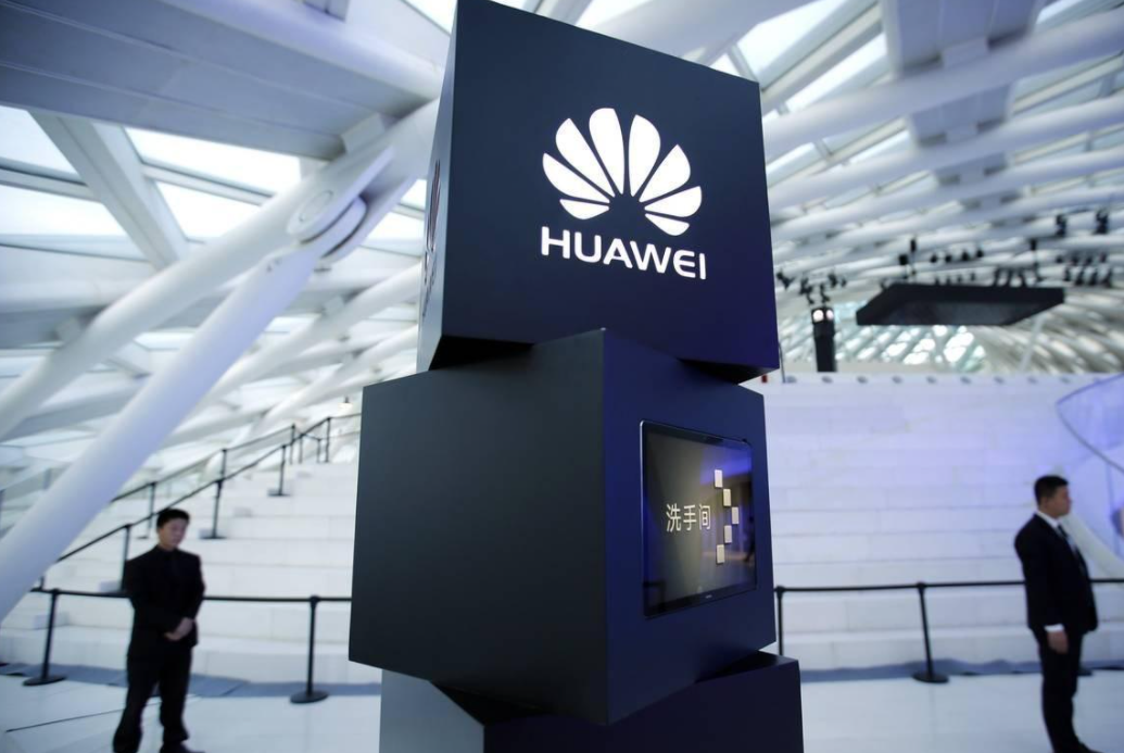 时间不多了，特朗普突然对华打响第三枪，关键