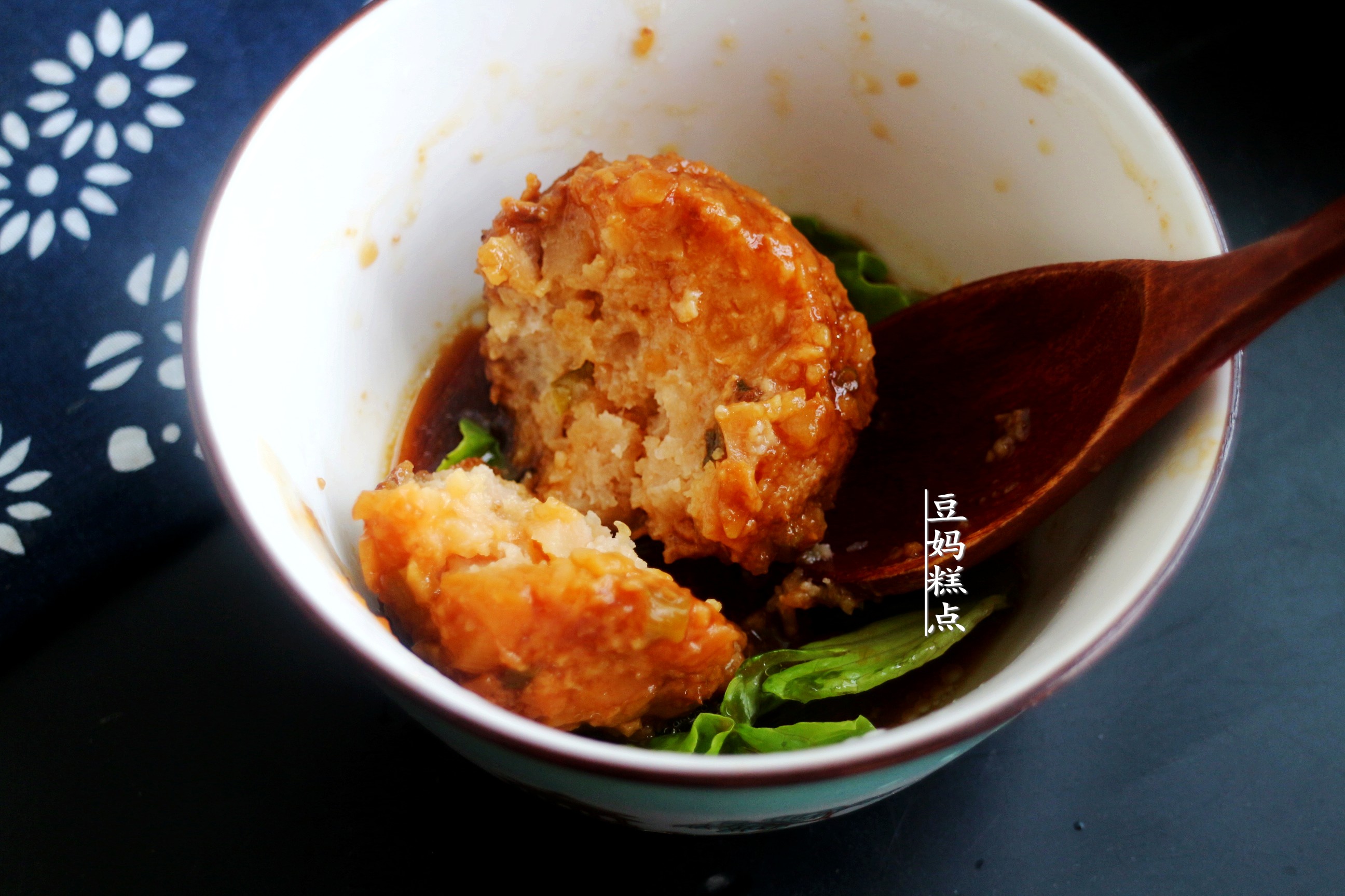 孩子超爱的，特色莲藕肉丸，不油炸，这做法健康不上火