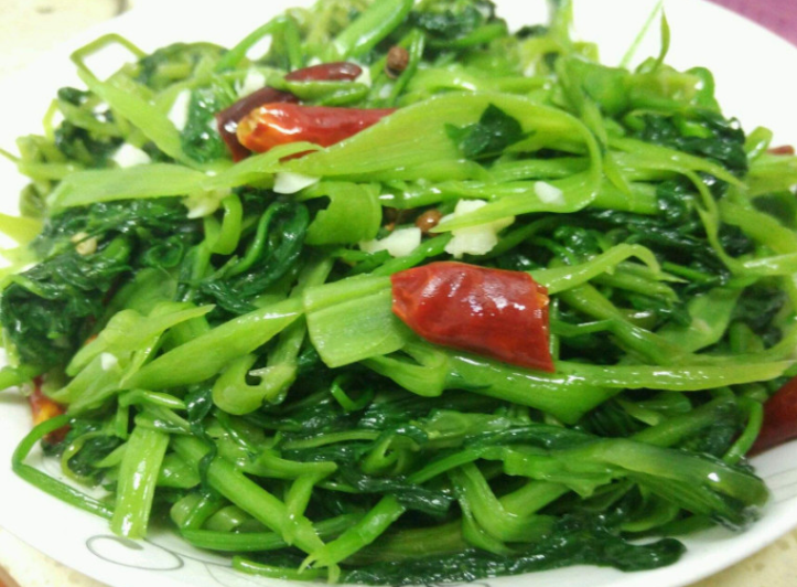 含“寄生虫”最多的2种蔬菜，堪称“虫窝”，很多人还天天吃