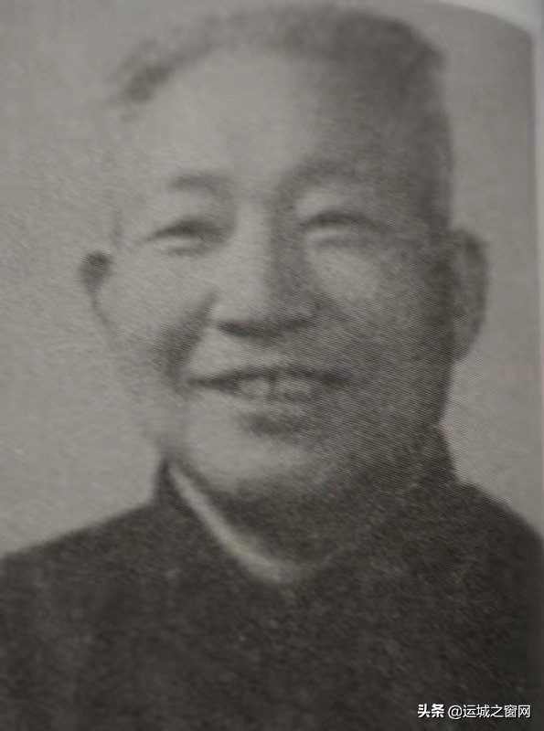 雷震龙:一面永远不倒的旗帜