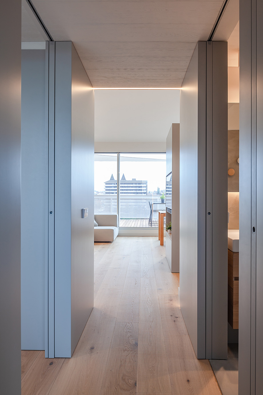 温馨舒适的56m²顶层小公寓，充分利用阁楼空间