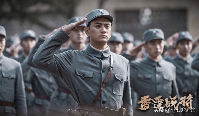 抹发胶、打耳钉、没有战火气息，《亮剑3》不被待见就对了