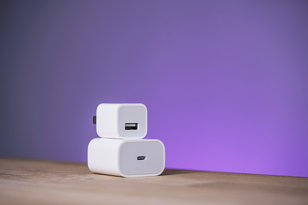 横评诉值 | 都是苹果官方充电器，差距竟如此悬殊？