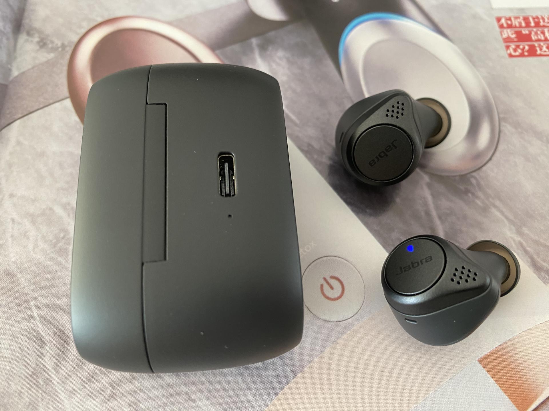 出色高音质，小巧机身佩戴无感Jabra ELITE 75t真无线蓝牙耳机测评