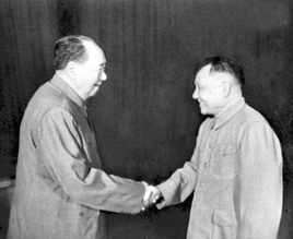 邓小平复出，离开军队多年，为何被安排兼任解