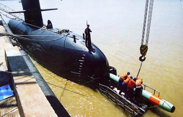 �й�����Ԫ��Ǳͧ��װ��Ǳͧ��ĳɼ�˼������