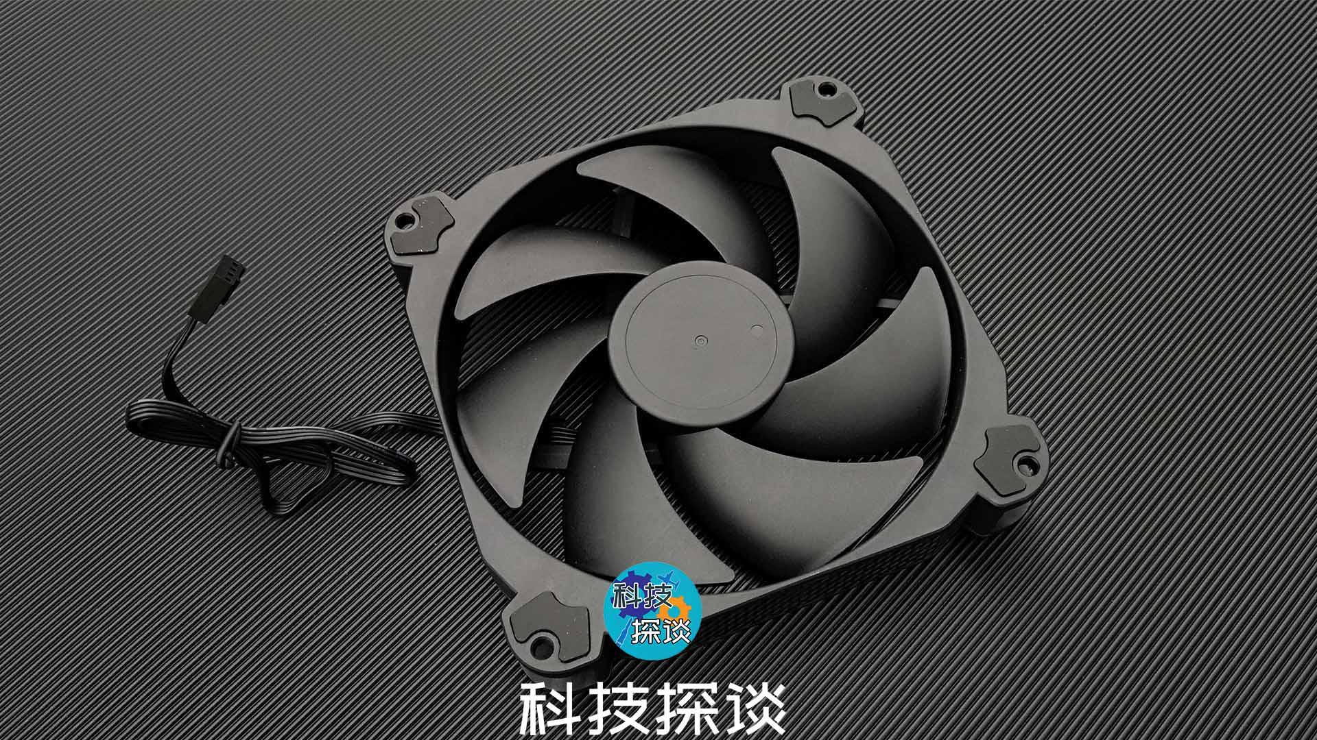 石墨烯涂层加身，14厘米散热风扇，乔思伯HX6250压制CPU只要单塔