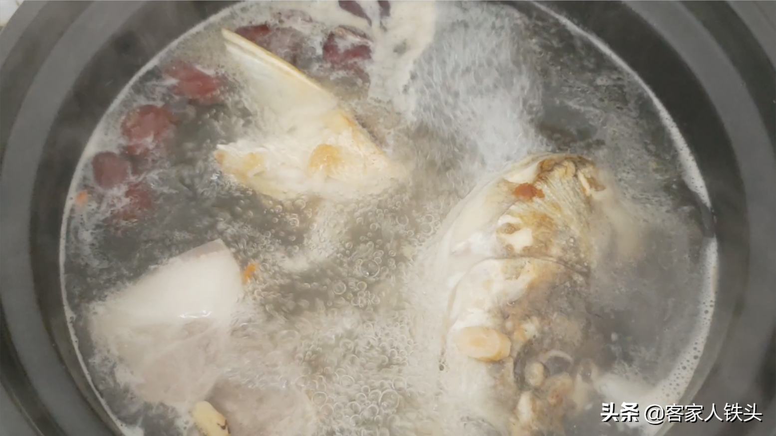 鱼腩营养新吃法，做法简单好吃过瘾，30块做一菜一汤，便宜美味