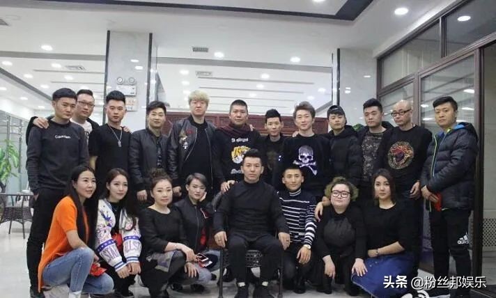 辛巴复播机会渺茫，舞帝于利带货首战告捷，网