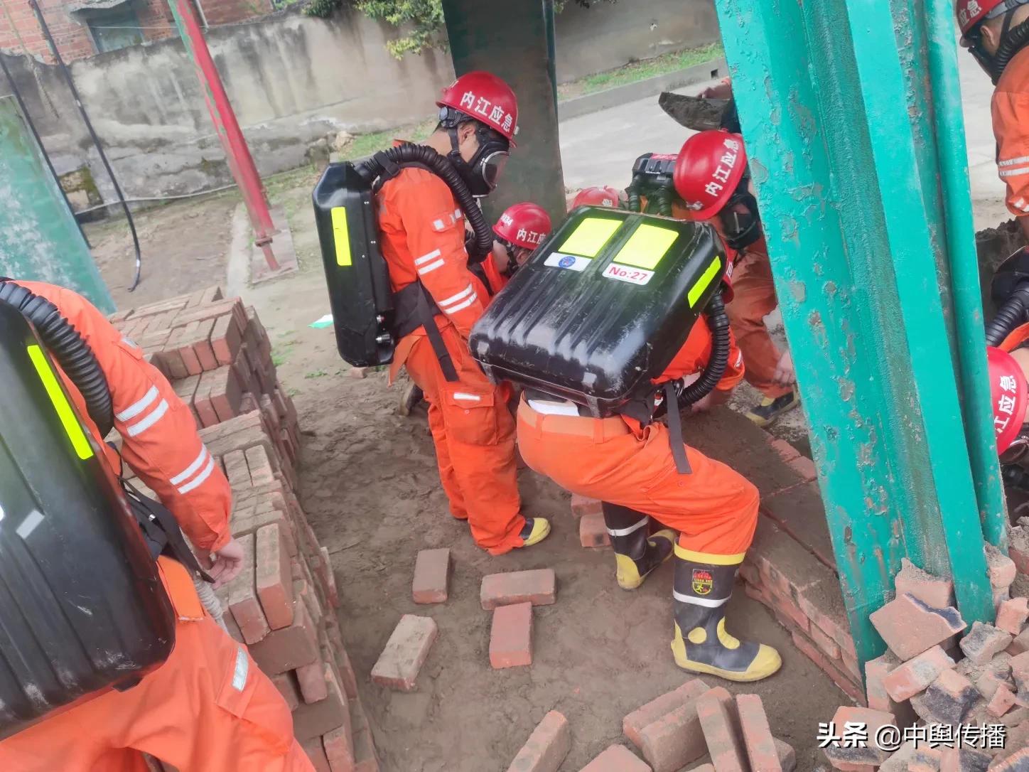 内江市安全生产应急救援支队开展质量标准化自检自查工作