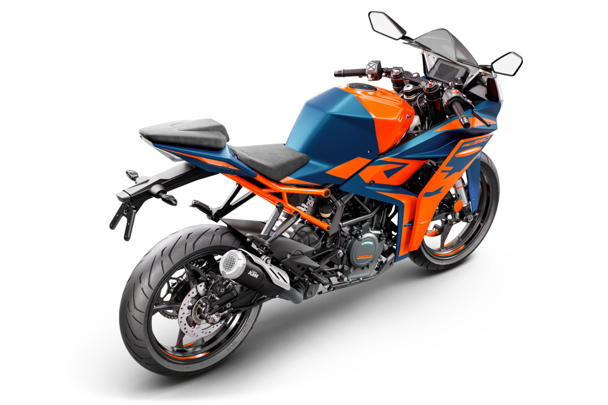ǰ�����ҿɵ����������������2022 KTM RC390���ⷢ��