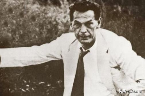 他手脚残疾却是二战期间的“间谍之王”，却因
