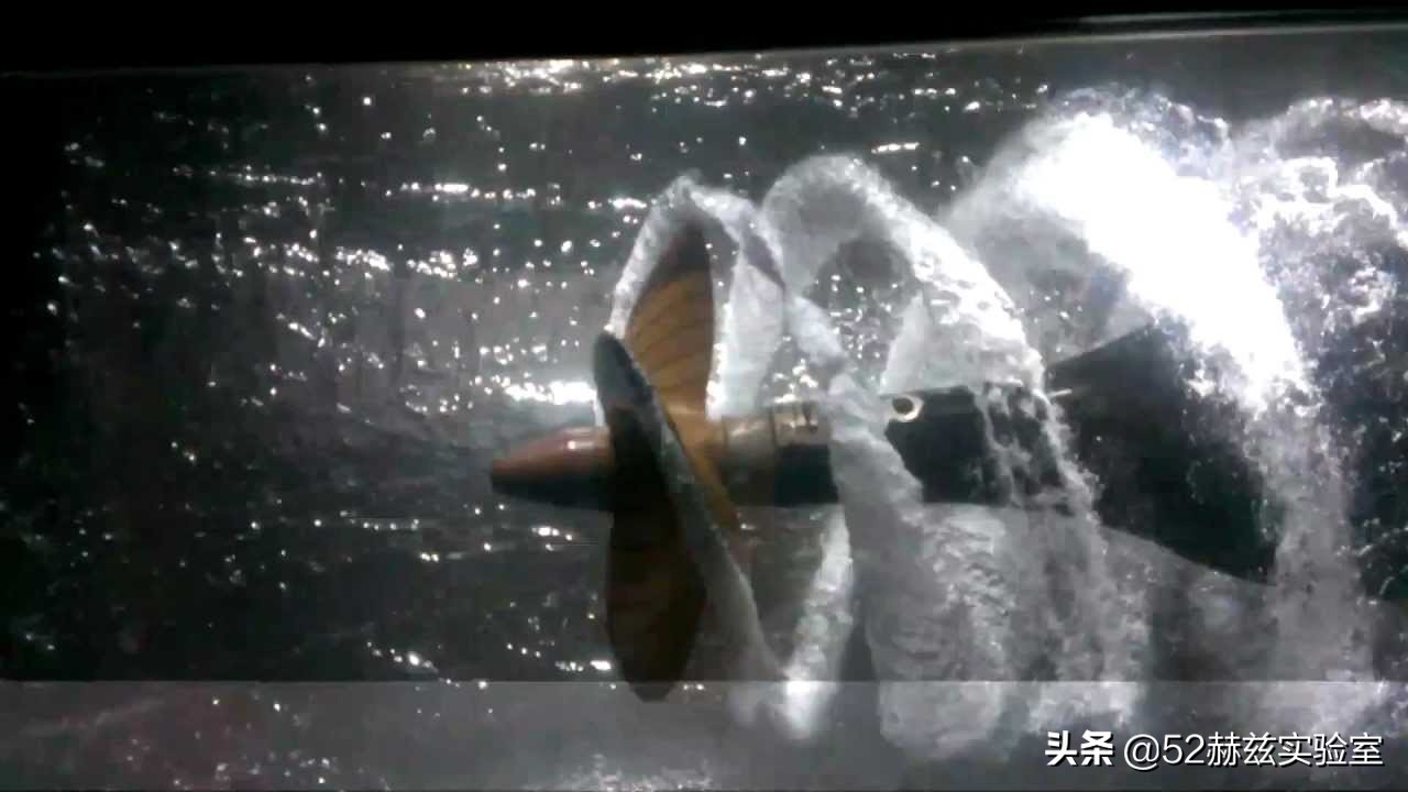 中国领先美国的潜艇无轴泵推技术，它究竟厉害在哪里？