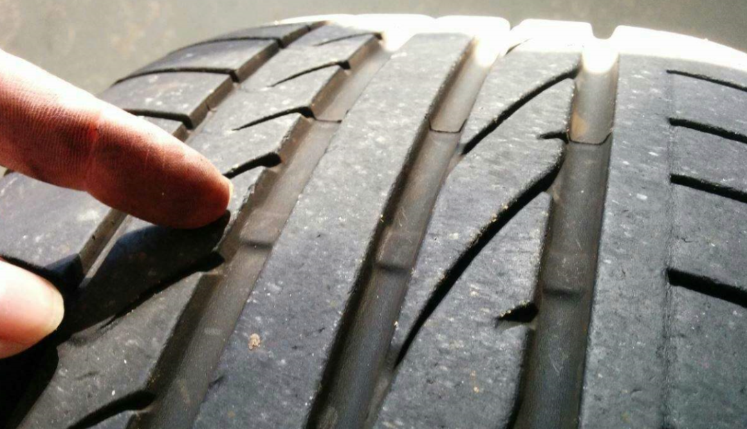 價(jià)格貴不一定合適，汽車(chē)輪胎到底應該怎么選？