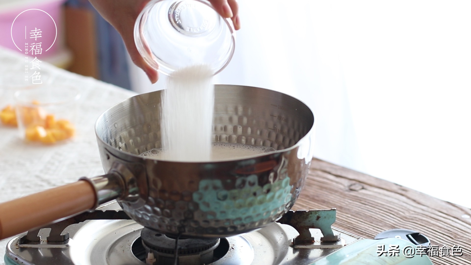 不蒸不烤就能做的芒果布丁，制作0难度，好看又好吃