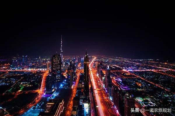 如何對目的地城市的旅游產(chǎn)品進(jìn)行“白+黑”、多季節(jié)升級迭代？
