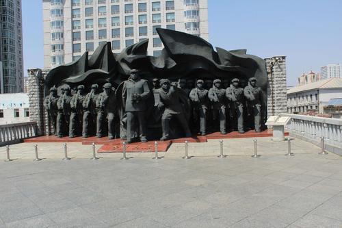 ����ƽ����䳯��ս�����й����ӽ���֮�󣬿�������һ�۾�����