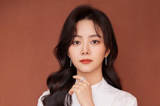 31歲的譚松韻，熒幕前單純美好，背后的故事卻讓人心疼
