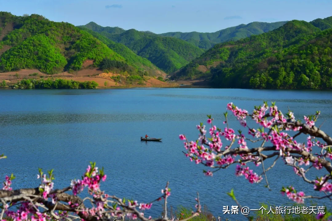 中国最大最美的边境城市，10月将迎来颜值巅峰