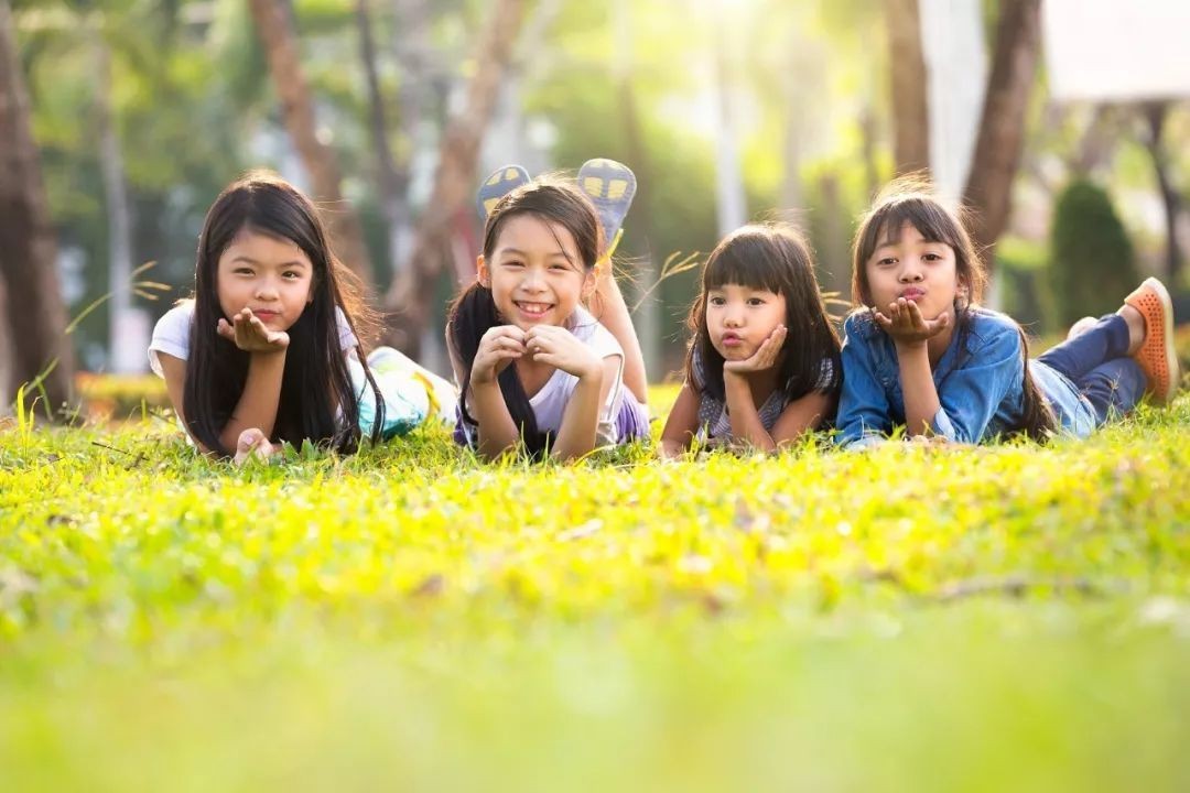“双女家庭”令人羡慕，父母晚年这3个现实问题，颠覆固有认知