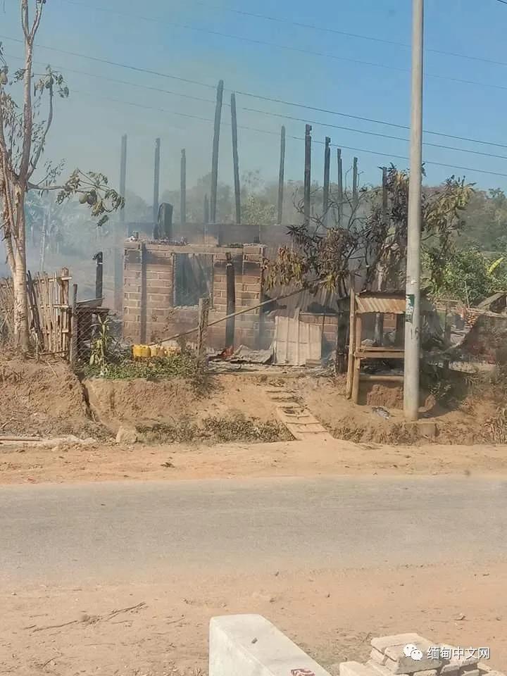 缅北战事激烈，有村民被流弹击中身亡，民房被
