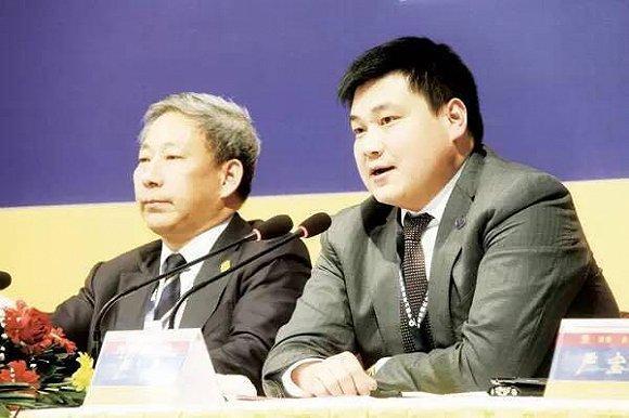 因超生被开除公职，29年后却成了亿万富翁，自称是"狂人"