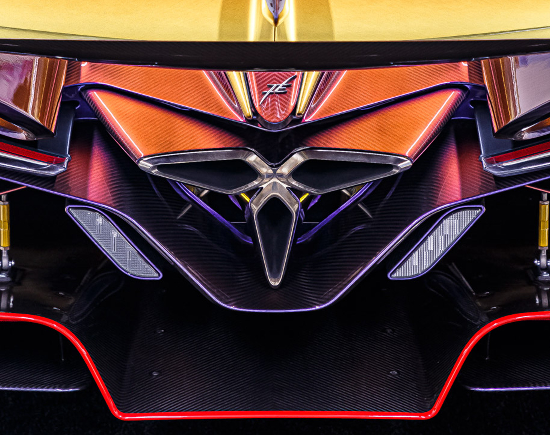 售价270万美元的黄金战神超跑,阿波罗apollo intensa emozione