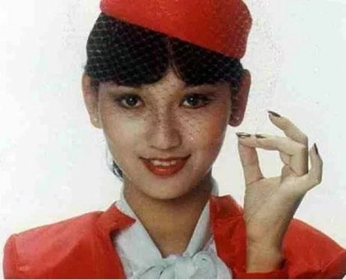 女神赵雅芝，远没你想象的那样单纯，三段情史无缝衔接，她凭什么