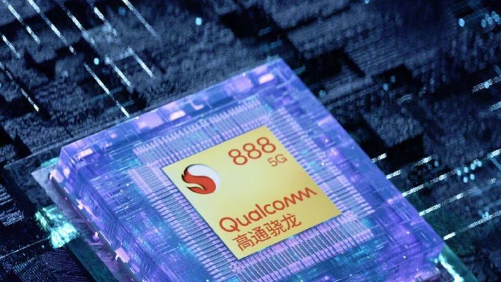 小米、OPPO接连表态，高通也无奈承认，缺芯背后隐藏着什么？
