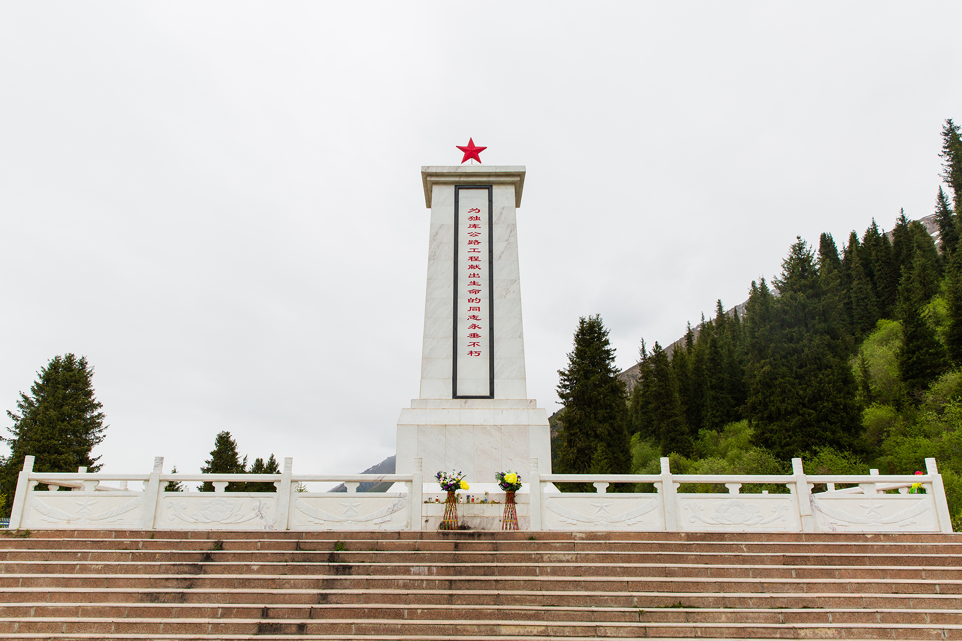 纵贯天山脊梁的景观大道——2020最美独库公路自行车旅行攻略