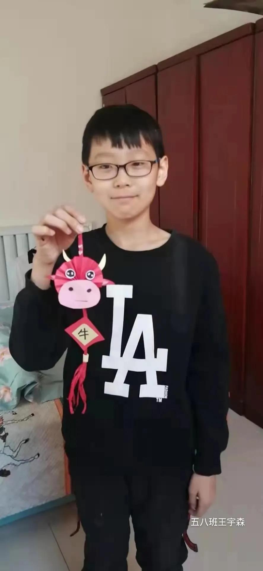 保定东方双语丨东方双语小学部的孩子们给大拜年啦