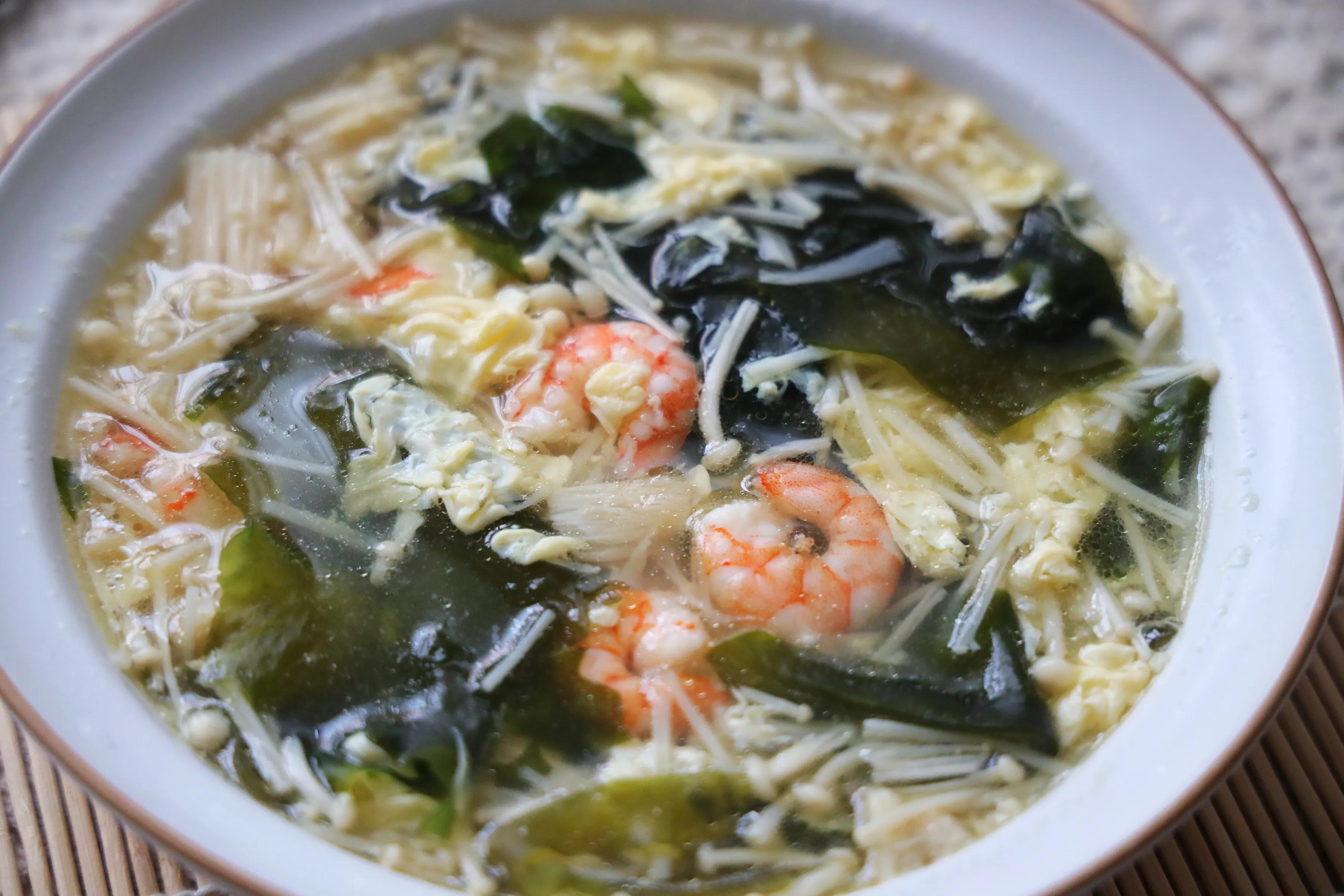 入秋后，我家常喝这碗汤，营养丰富，鲜美解馋，家有孩子更爱喝