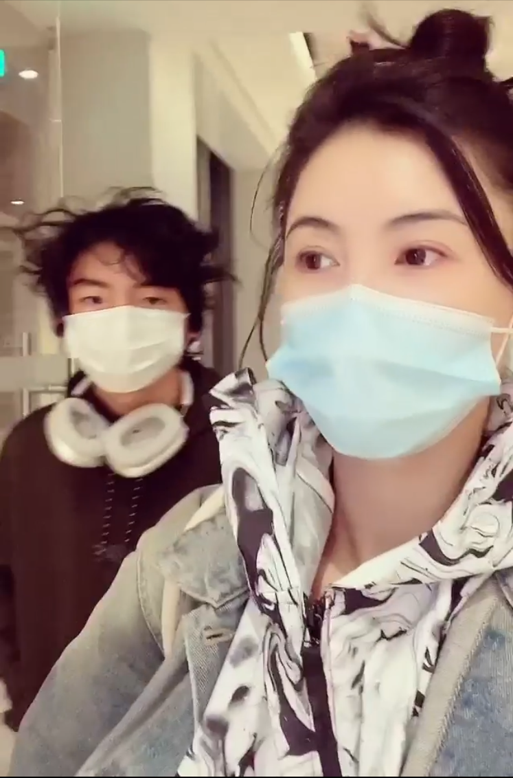 張柏芝大兒子罕見露臉，13歲Lucas稚氣褪去變成熟，很像謝霆鋒