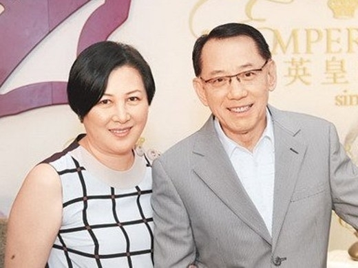 号称商业传奇杨受成，情史丰富，他的一生是什