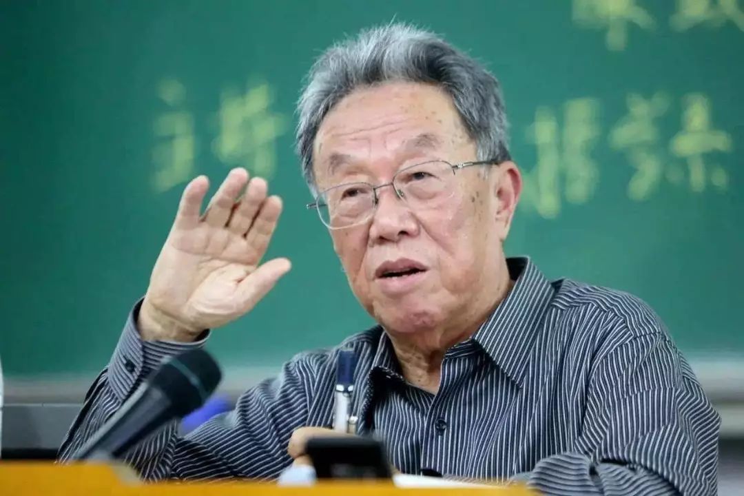 中国有茅盾文学奖、鲁迅文学奖，有没有郭沫若