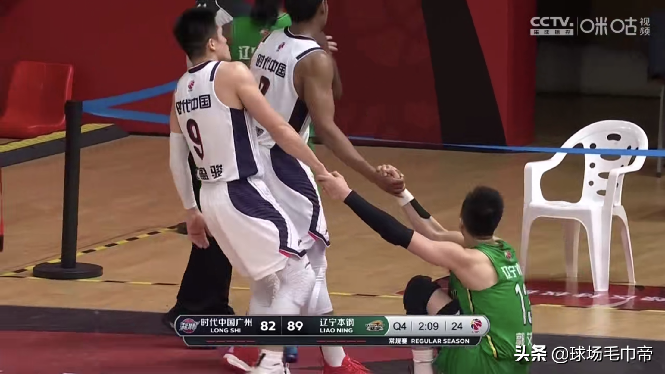 Hind Liaoning of 47+9+8 of field double gun this sports season 4 kill Guangzhou