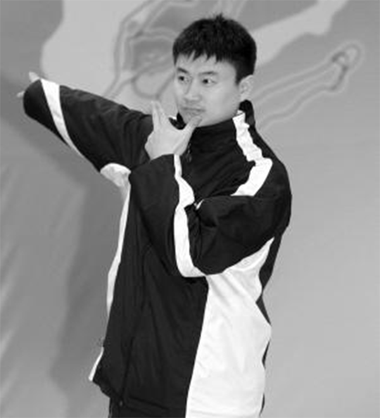 韩国体操员许昭英不顾父母，坚持嫁中国裁判黄