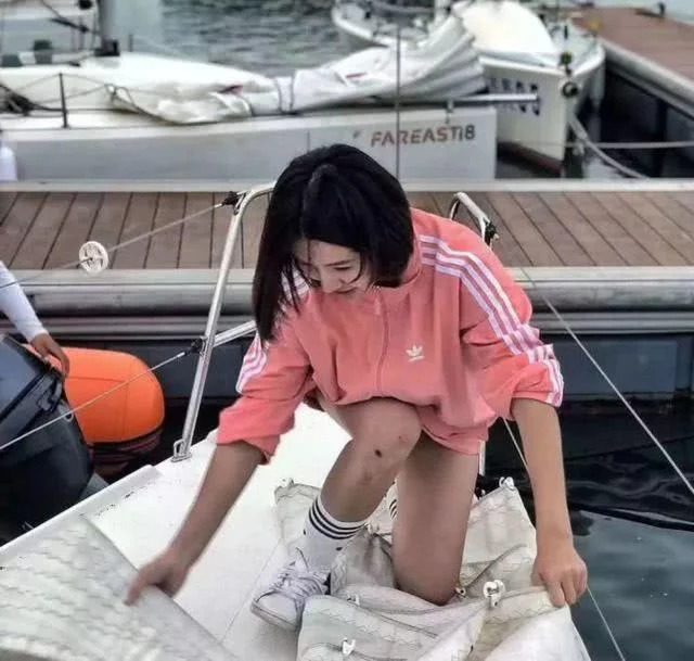中国极限圈美女运动员失踪，多部门组织力量搜