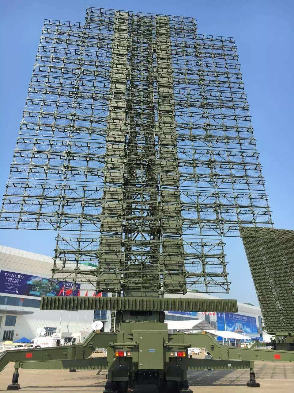 委內(nèi)瑞拉傳來好消息：中國出口的反隱身雷達，發(fā)現(xiàn)美軍F22戰(zhàn)機